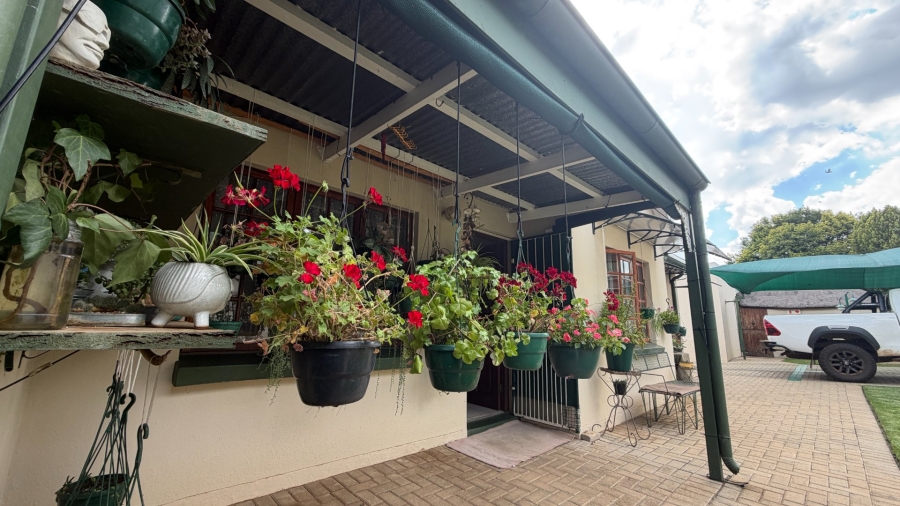 3 Bedroom Property for Sale in Miederpark North West